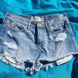 Hollister Jean shorts